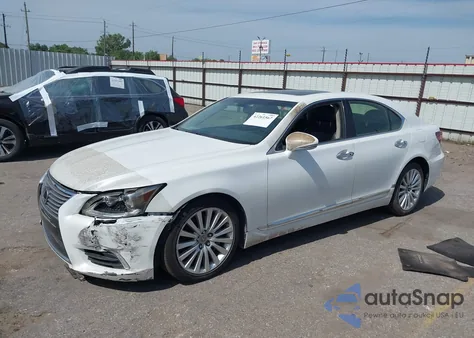 2013 Lexus Ls 460 z USA, uszkodzony, nr VIN JTHCL5EF5D5015762